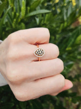 Cargar imagen en el visor de la galería, 1424: Vintage: Rare: 18ct Rose Gold Champagne White Diamonds Ring-totally sparkling beauty.