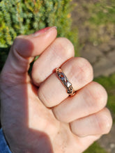 Cargar imagen en el visor de la galería, 1408: Vintage: 9ct Rose & Yellow Gold Clogau "Tree of Life" Ring- superb