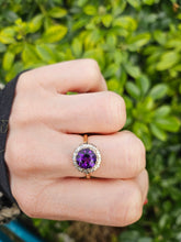 Cargar imagen en el visor de la galería, 0405: Vintage: 18ct Gold & Deep Purple Amethyst 12 Diamonds Cluster Ring