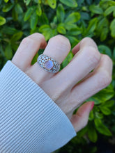 Cargar imagen en el visor de la galería, 0649: Vintage: 9ct Gold Pale Blue Moonstone 32 Diamonds Dress Ring- lovely combination,