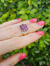 Cargar imagen en el visor de la galería, 0698: Vintage: 9ct Gold Purple Amethysts 14 Diamonds Cocktail Ring