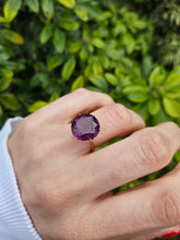 Load image into Gallery viewer, 6317 Vintage: 9ct Rose Gold Round Cut Purple Sapphire Solitaire Ring