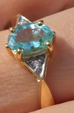 Load image into Gallery viewer, 2182: Vintage: 18ct Gold Sky Blue Aquamarine Diamonds Dress Ring- lovely cut & colours
