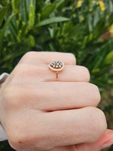 Cargar imagen en el visor de la galería, 1424: Vintage: Rare: 18ct Rose Gold Champagne White Diamonds Ring-totally sparkling beauty.