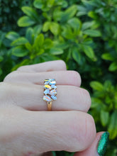 Cargar imagen en el visor de la galería, 0459: Vintage: 9ct Gold Mercury Topaz Diamonds Dress Ring- amazing array of colours