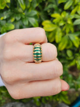 Load image into Gallery viewer, 6304 Vintage: 18ct Gold Art Deco Style Cocktail Ring- exquisite statement