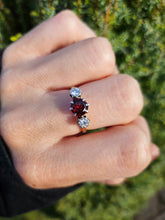 Load image into Gallery viewer, 6360 Vintage: 18ct Gold Almandine Garnet Diamonds 3-Stone Straight Ring