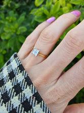 Load image into Gallery viewer, 6320 Vintage: 18ct Gold Princess cut Diamonds (0.6ct) Geometric Set Ring