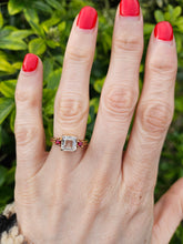 Cargar imagen en el visor de la galería, 1037: Vintage: 9ct Gold Glacier Zircon Tequila Sapphires Dress Ring- gorgeous combination