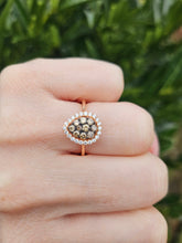 Cargar imagen en el visor de la galería, 1424: Vintage: Rare: 18ct Rose Gold Champagne White Diamonds Ring-totally sparkling beauty.