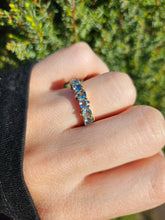 Cargar imagen en el visor de la galería, 1487: Vintage: Rare 9ct Gold Trillion Cut Aquanarines 6-Stone Ring- special