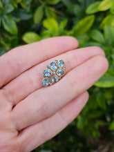 Cargar imagen en el visor de la galería, 0210: Vintage: Petite 9ct Gold Simulated Aquamarines 7 Diamonds Ring 