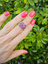 Cargar imagen en el visor de la galería, 0698: Vintage: 9ct Gold Purple Amethysts 14 Diamonds Cocktail Ring