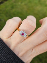 Load image into Gallery viewer, 1073: Vintage: 18ct Gold Ruby 14 Diamonds Cluster Ring-lovely sparkle
