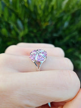 Cargar imagen en el visor de la galería, 0272: Vintage: 18ct White Gold 15 Pink Sapphires Cocktail Ring- Barbie Eye Candy-