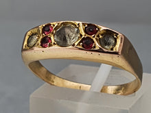 Cargar imagen en el visor de la galería, 3175: Antiguo: Anillo de oro de 15 quilates Anillo de barco con rubíes y diamantes en pasta - excelente