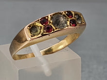 Cargar imagen en el visor de la galería, 3175: Antiguo: Anillo de oro de 15 quilates Anillo de barco con rubíes y diamantes en pasta - excelente