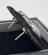 Load image into Gallery viewer, 4762: Vintage: 9ct White Gold Multi-Gemstone Stud Earrings- Peridot, Topaz & Andalusite- rare