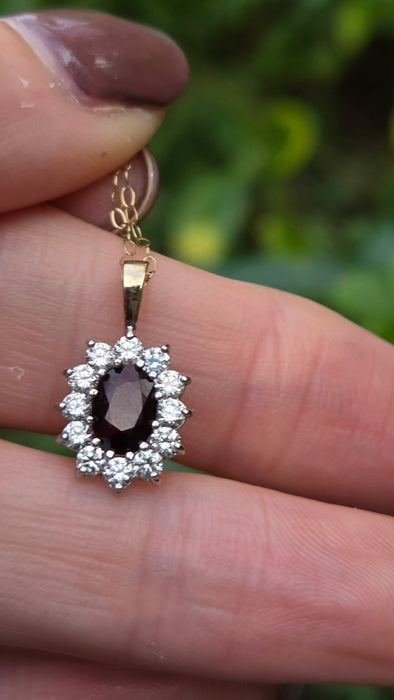 Vintage: 9ct Yellow Gold Garnet & Simulated Diamond Halo Pendant & Chain