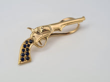 Cargar imagen en el visor de la galería, 4071:Vintage: (1982) 9ct Gold Blue Sapphires &quot;Pistol&quot; Tie Pin- 41 years old collectors item
