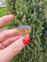 Load image into Gallery viewer, 4004: Vintage:: 18ct Gold Large Cabochon Cut Bloodstone Statement Ring-Unisex appeal
