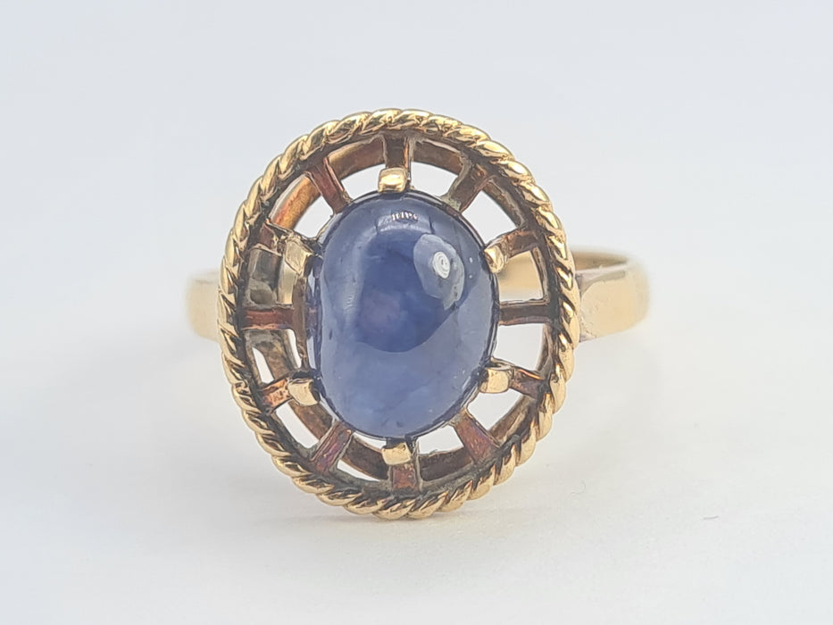 6014 Vintage & Rare: 9ct Gold Large Blue Sapphire "Carbuncle" Solitaire- from 1978