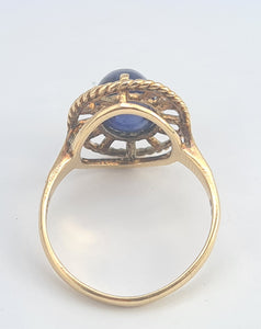 5518: Vintage & Rare: 9ct Gold Large Blue Sapphire Carbuncle" Solitaire- from 1978