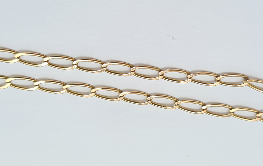 Vintage: (1991) 9ct Gold Elongated Curb Necklace/Chain (40cm) - superb condition at 32