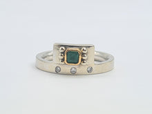 Load image into Gallery viewer, 0101: Vintage: 18ct Mixed Gold Art Deco Style Emerald Diamonds Geometric Set Ring- crisp, clean design
