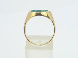 5470: Vintage: 18ct Gold Heavy Green Agate Signet Ring-from 1965 - unisex appeal