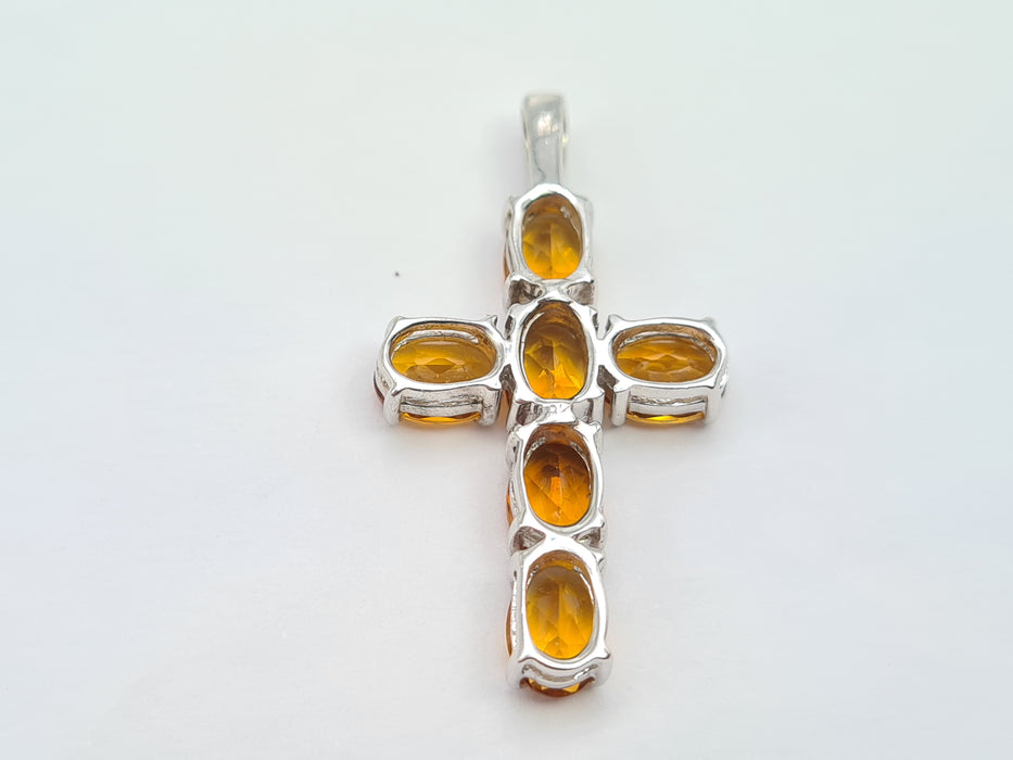 Vintage: 9ct White Gold Fire Opal Cross Pendant