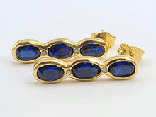 Cargar imagen en el visor de la galería, 5752: Vintage: 18ct Gold Blue Sapphires Diamonds Drop Dangle Earrings- gorgeous stones, classic style,
