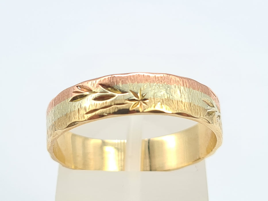 Vintage: 9ct Three-Colour Gold Russian-Inspired Wedding Band — From 1993