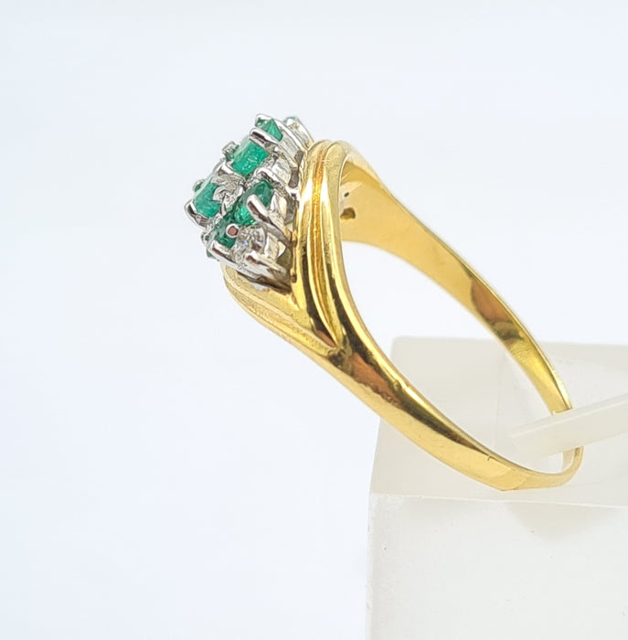 6020 Vintage; 18ct Gold Emeralds Diamonds  Boat  Ring