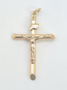 5609:Vintage: 9ct Gold Crucifix pendant 2.5cm - lovely condition