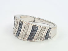 Load image into Gallery viewer, 5773: Vintage: 9ct White Gold &quot;Salt &amp; Pepper&quot; Black White Diamonds Dress Ring- fabulous sparkle
