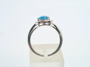 5782:Vintage: 9ct White Gold Pear Cut Vivid Blue Topaz 20 Diamonds Cocktail Ring- gorgeous- nice weight