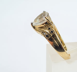 6007 Vintage: 9ct Gold Black Diamonds Glacier White Topaz  Cocktail Ring- eye candy