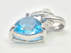 5856:   Vintage: 9ct White Gold Trillion Cut Swiss Blue Topaz Diamonds Pendant- effervescent eye candy