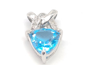 5856:   Vintage: 9ct White Gold Trillion Cut Swiss Blue Topaz Diamonds Pendant- effervescent eye candy