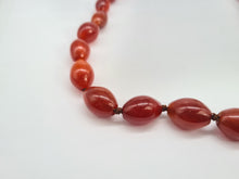 Load image into Gallery viewer, 5875: Vintage; 14ct Gold Jade Cabochon Red Carnelian Necklace- statement piece, lovely combination
