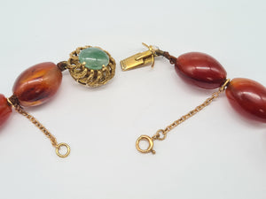 5875: Vintage; 14ct Gold Jade Cabochon Red Carnelian Necklace- statement piece, lovely combination