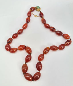 5875: Vintage; 14ct Gold Jade Cabochon Red Carnelian Necklace- statement piece, lovely combination