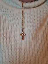 Load image into Gallery viewer, 5609:Vintage: 9ct Gold Crucifix pendant 2.5cm - lovely condition
