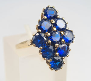 6028:: Vintage: 9ct Gold Persian Blue Sapphires Cluster Ring- amazing