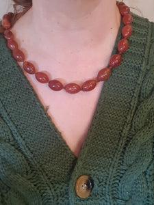 5875: Vintage; 14ct Gold Jade Cabochon Red Carnelian Necklace- statement piece, lovely combination