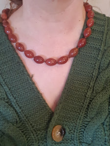 5875: Vintage; 14ct Gold Jade Cabochon Red Carnelian Necklace- statement piece, lovely combination