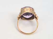 Load image into Gallery viewer, 5955: Vintage: 9ct Gold Large Lilac Amethyst Cocktail Ring- lovely cut &amp; colours
