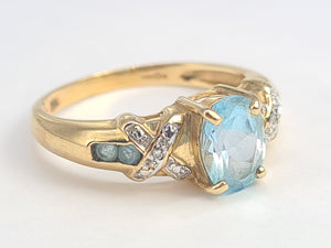 5972:  Vintage: 9ct Gold Swiss Blue Topaz Diamonds Dress Ring- simply sparkling beauty