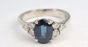 0103: Vintage & Rare: 18ct White Gold Teal Sapphire(1.85ct) Diamonds (0.5ct) Trefoil Set Ring